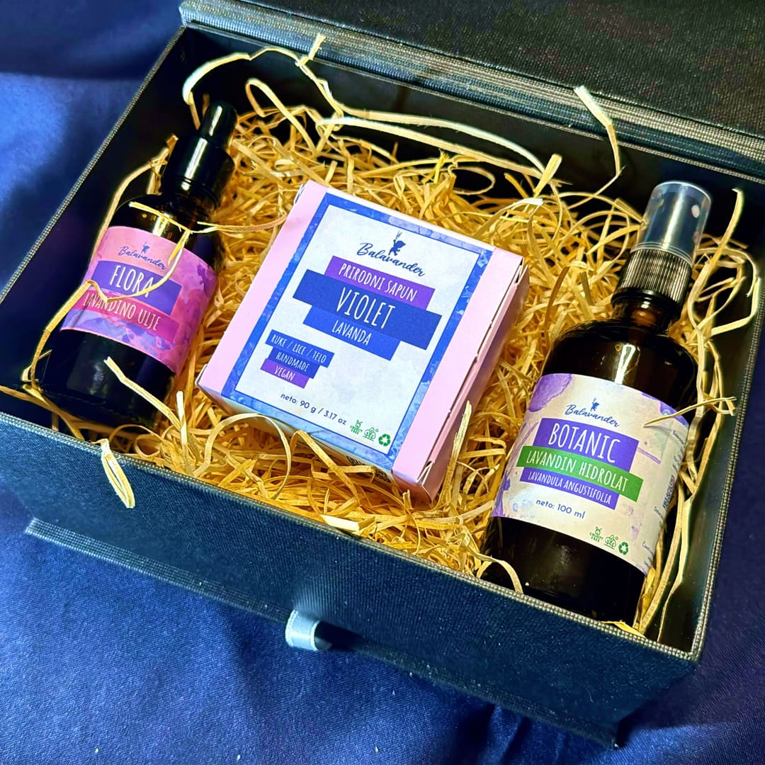 Poklon pakovanje - Premium (20x15x9) 4 korporativni-poklon-pakovanje-1